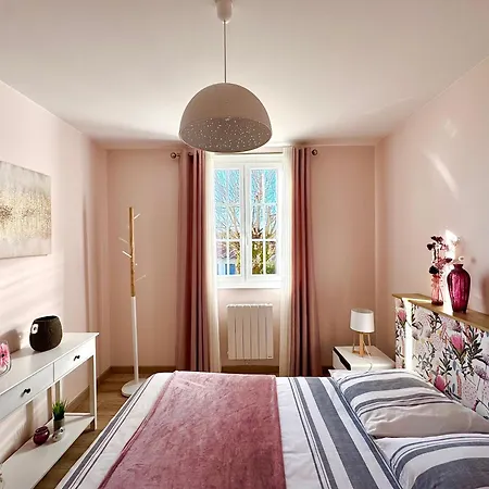 Caporizon-la Marote-gite Calme Neuf Holiday home Lanobre